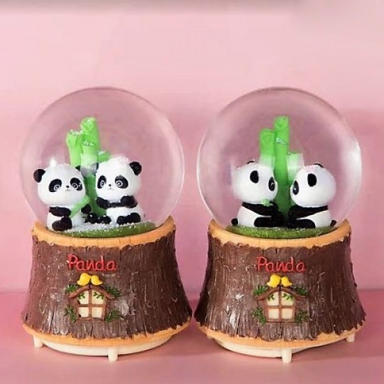 Sevimli Pandalar Işıklı Müzikli Orta Boy Kar Küresi