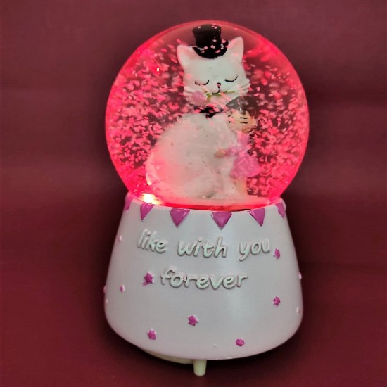 Romantik Kedi Ve Sevimli Kız Işıklı Müzikli Büyük Boy Kar Küresi