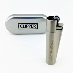 Kişiye Özel Gümüş Clipper Çakmak ve Tabaka Seti Kişiye Özel Gümüş Clipper Çakmak ve Tabaka Seti