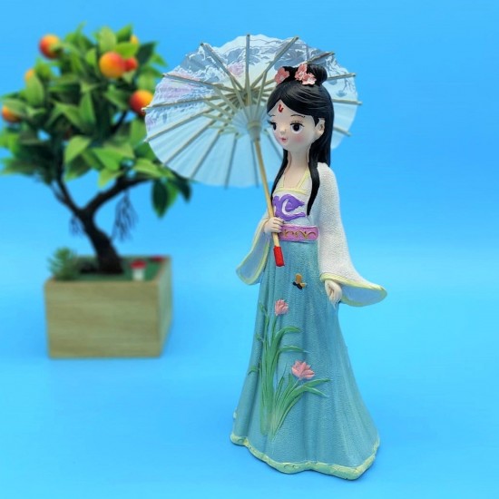 Dekoratif Şemsiyeli Mavi Elbiseli Japon Kız