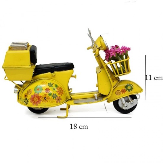 Dekoratif Metal  Çiçekli Sepetli Scooter  Sarı