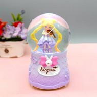 Keman Çalan Sevimli Mor Kız Işıklı Müzikli Püskürtmeli Büyük Boy Kar Küresi   Keman Çalan Sevimli Mor Kız Işıklı Müzikli Püskürtmeli Büyük Boy Kar Küresi