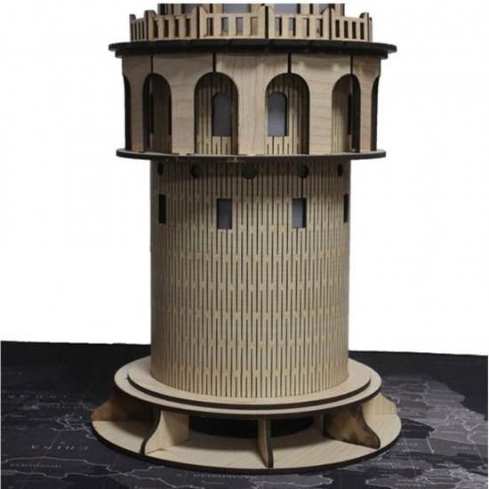 Dekoratif Tasarımlı Işıklı Ahşap Galata Kulesi