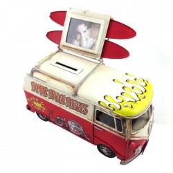 Nostaljik Metal Desenli Vosvos Minibüs Resim Çerçevesi ve Kumbara Nostaljik Metal Desenli Vosvos Minibüs Resim Çerçevesi ve Kumbara